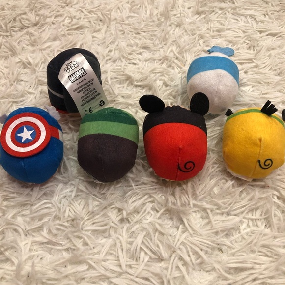 Tsum Tsum Disney and Marvel Plush Set - Picture 4 of 5